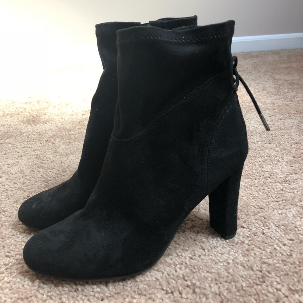Sam Edelman Black Suede Booties Size 7.5/8 💫